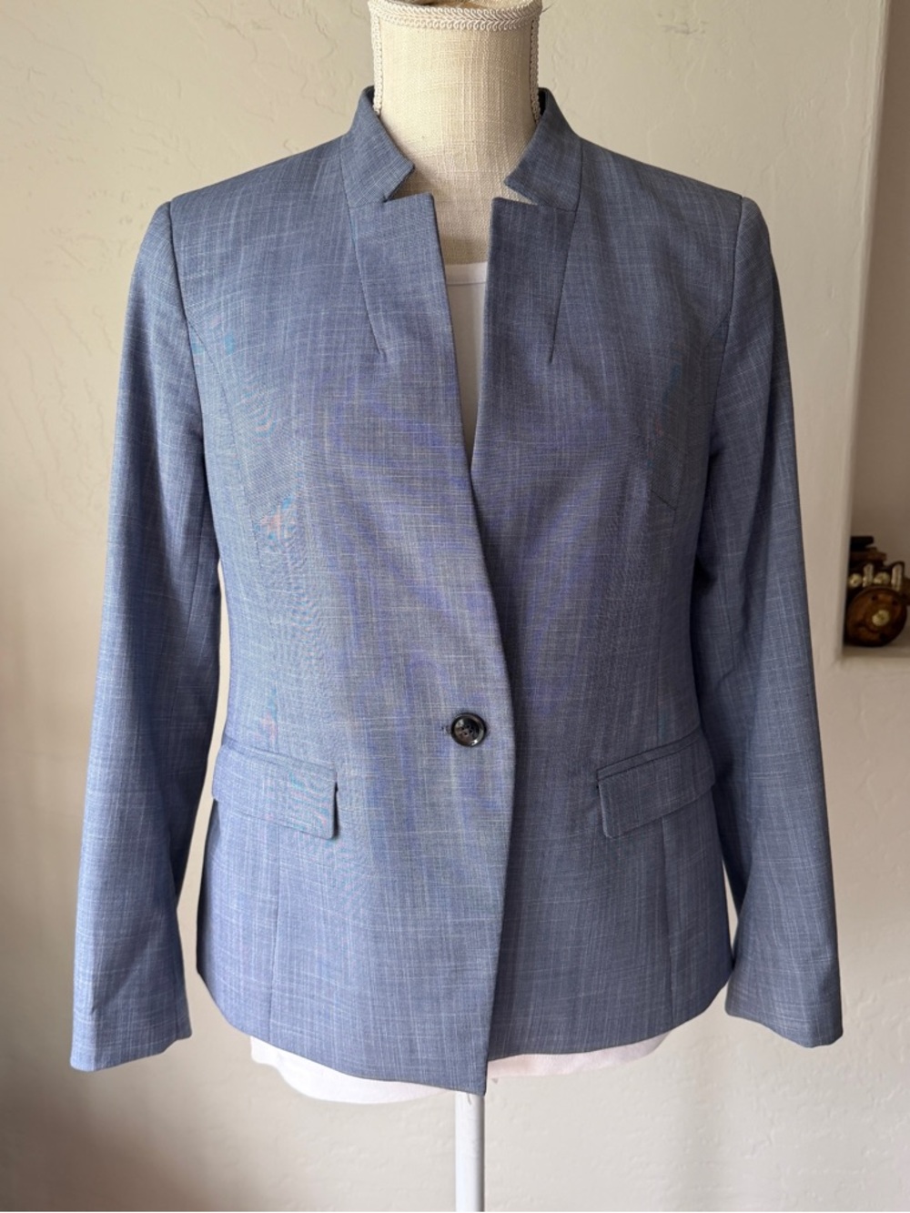 Banana Republic Women's Light Blue Collarless Tailored Blazer Jackets Size 6